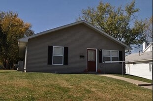 1109 N Don St in Kirksville, MO - Building Photo