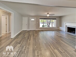 2428 Drayton Dr in Sacramento, CA - Building Photo - Building Photo