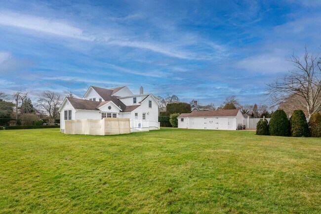 property at 305 Hill St