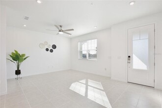 3105 Douglas Fir Dr in Apopka, FL - Building Photo - Building Photo