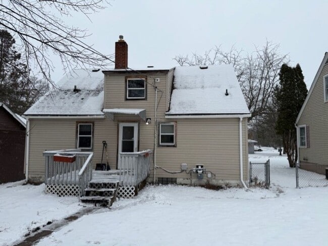 1016 SE 12th St in Brainerd, MN - Building Photo - Building Photo