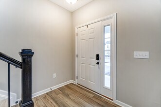 129 Mahogany Dr in Lewis Center, OH - Building Photo - Building Photo