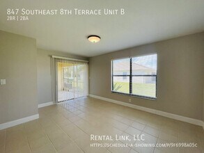 847 SE 8th Terrace in Cape Coral, FL - Building Photo - Building Photo