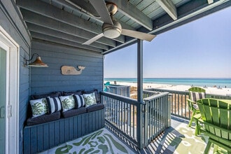 17735 Front Beach Rd in Panama City Beach, FL - Building Photo - Building Photo