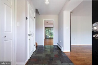 3990 View Top Rd in Ellicott City, MD - Building Photo - Building Photo