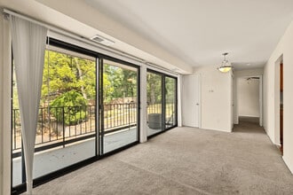 5105 10th Pl S in Arlington, VA - Foto de edificio - Building Photo