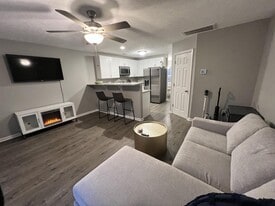 105 Kathryn Ct in Columbia, TN - Building Photo