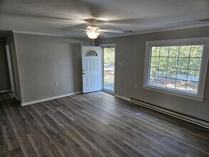 5209 Hemlock Rd in Quinton, VA - Building Photo - Building Photo