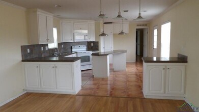 268 Joy Ln in Hallsville, TX - Building Photo - Building Photo