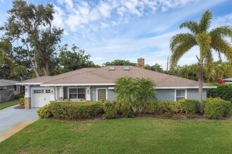 416 Sunset Dr in Venice, FL - Building Photo - Building Photo