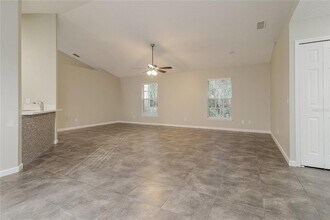 801 Clinton St in Sanford, FL - Foto de edificio - Building Photo