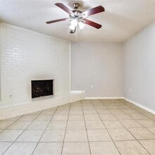 5354 Wonder Dr in Fort Worth, TX - Building Photo - Building Photo