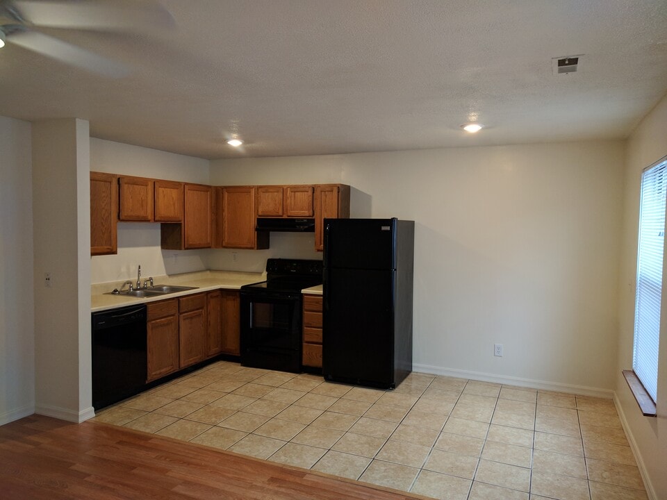 141 Dublin Ln, Unit 000 in Festus, MO - Foto de edificio