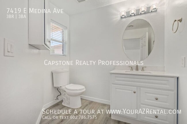 7419 E Medina Ave in Mesa, AZ - Building Photo - Building Photo