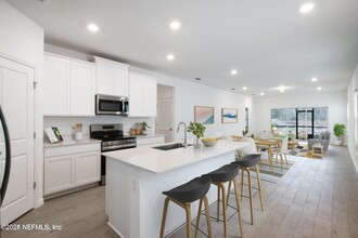 42 Pentwater Rd in St. Augustine, FL - Building Photo - Building Photo