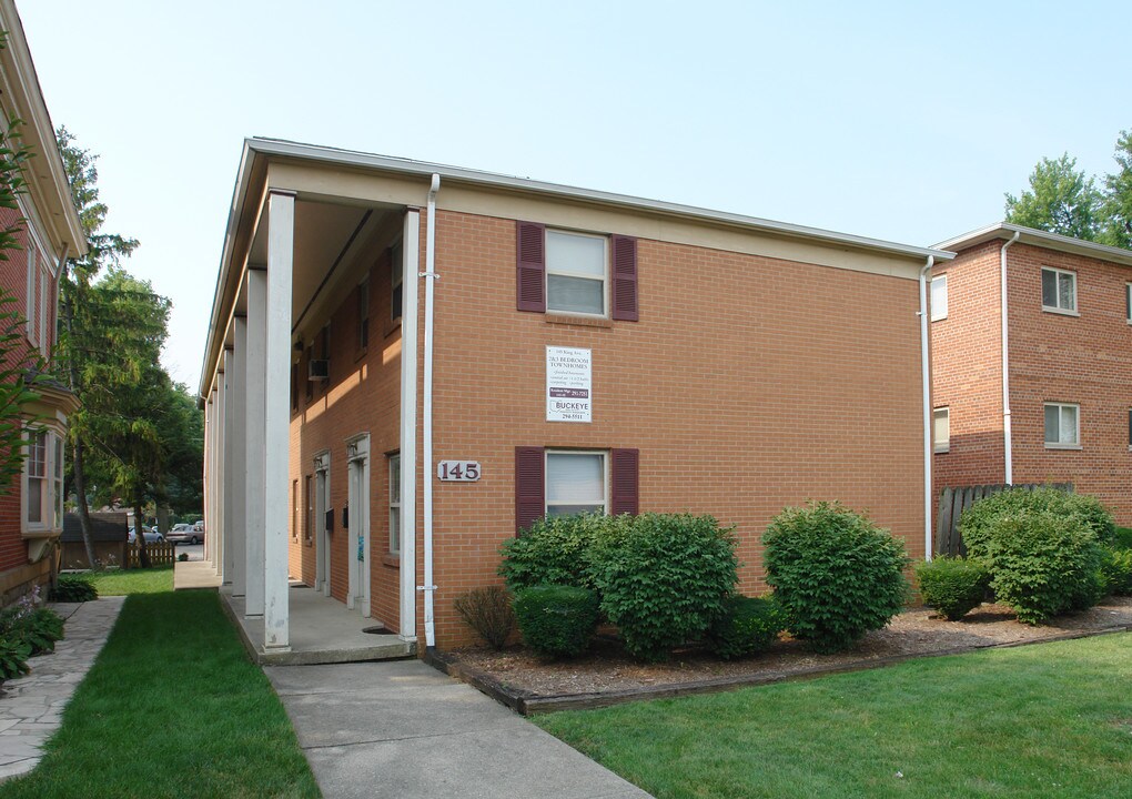 145 King Ave in Columbus, OH - Building Photo