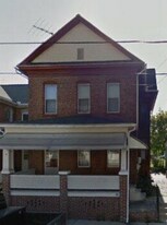 9 Penn St, Unit 1st Floor