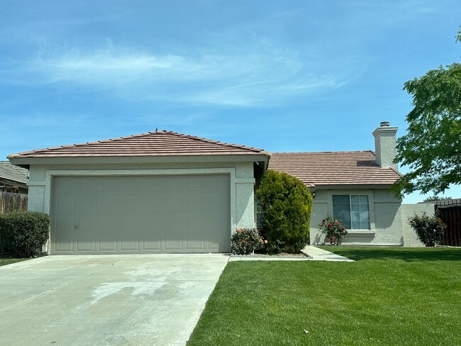 6416 Brahma St in Bakersfield, CA - Building Photo - Building Photo
