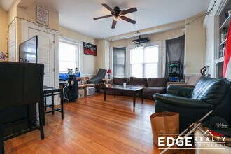 338 Washington St, Unit 1 in Boston, MA - Foto de edificio - Building Photo