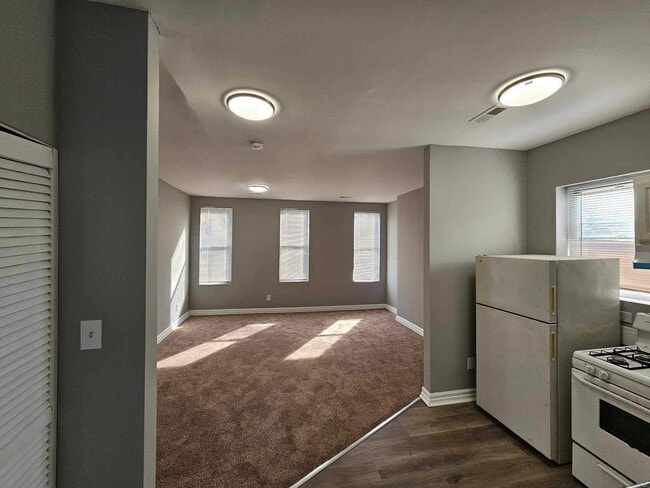 2412 Huron St in Baltimore, MD - Building Photo - Building Photo