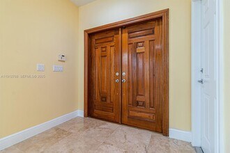 3123 McDonald St in Miami, FL - Building Photo - Building Photo