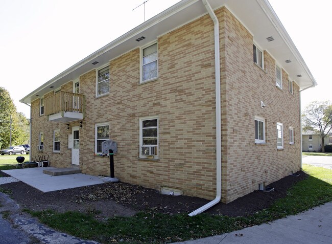 3843 Cheyenne Ct in Racine, WI - Foto de edificio - Building Photo