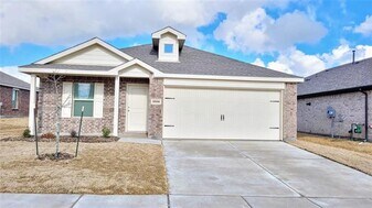 6508 Auburn Dl Rd in Pilot Point, TX - Building Photo