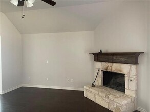 816 Cypress Hill Dr in Little Elm, TX - Building Photo - Building Photo