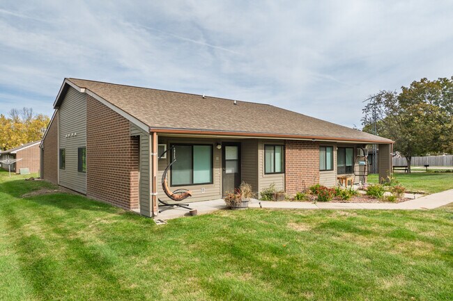 Winterset Park II Apartments in Winterset, IA - Foto de edificio - Building Photo