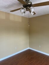1546 Elizabeth St in North Augusta, SC - Foto de edificio - Building Photo