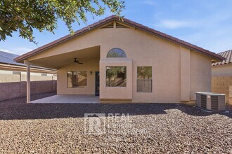 2420 W Blue Sky Dr in Phoenix, AZ - Building Photo - Building Photo