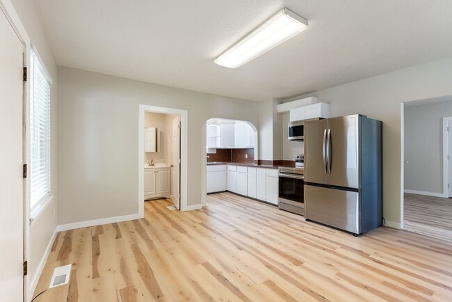 property at 6405 SE 144th Ln