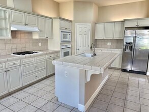 3079 Rialto Ave in Clovis, CA - Building Photo - Building Photo