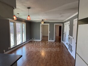 714 SE 9th St in Grants Pass, OR - Building Photo - Building Photo