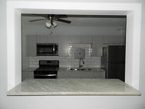 249 4th Ave N in St. Petersburg, FL - Building Photo - Building Photo