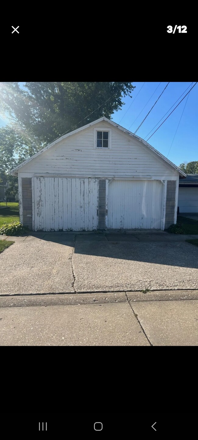 611 Grant St in Tama, IA - Building Photo - Building Photo