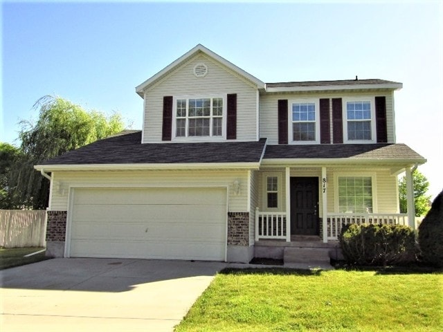 property at 817 Country Club Dr