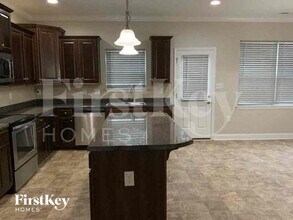 5608 Falkland Lane in Matthews, NC - Building Photo - Building Photo