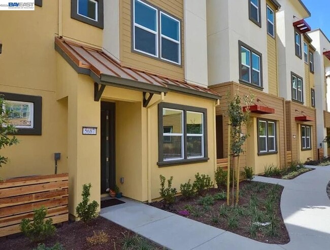 5683 Melodia Cir
