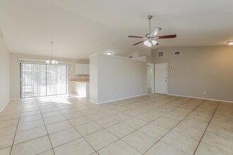 244 SW 22nd Pl in Cape Coral, FL - Building Photo - Building Photo