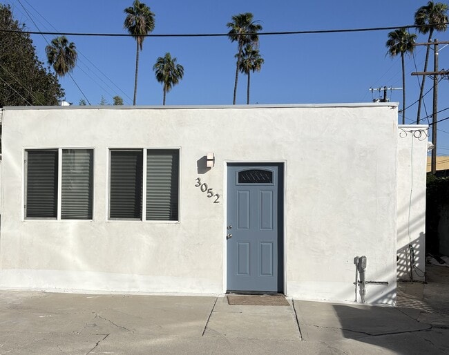 3052 West Blvd, Unit 3052 in Los Angeles, CA - Building Photo - Building Photo