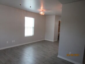 2006 Detroit Ave in El Paso, TX - Building Photo - Building Photo