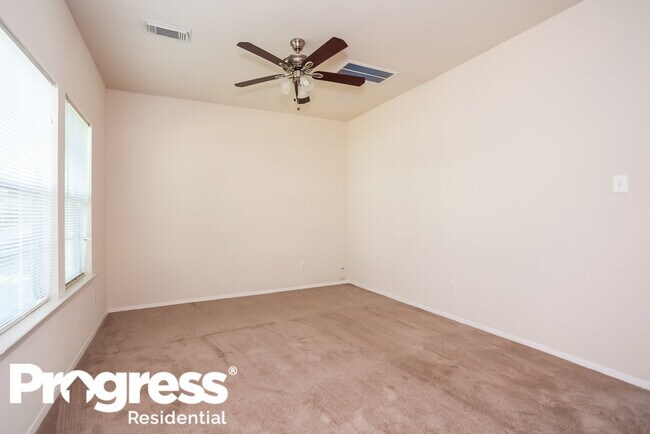 1671 Nichole Woods Dr photo'