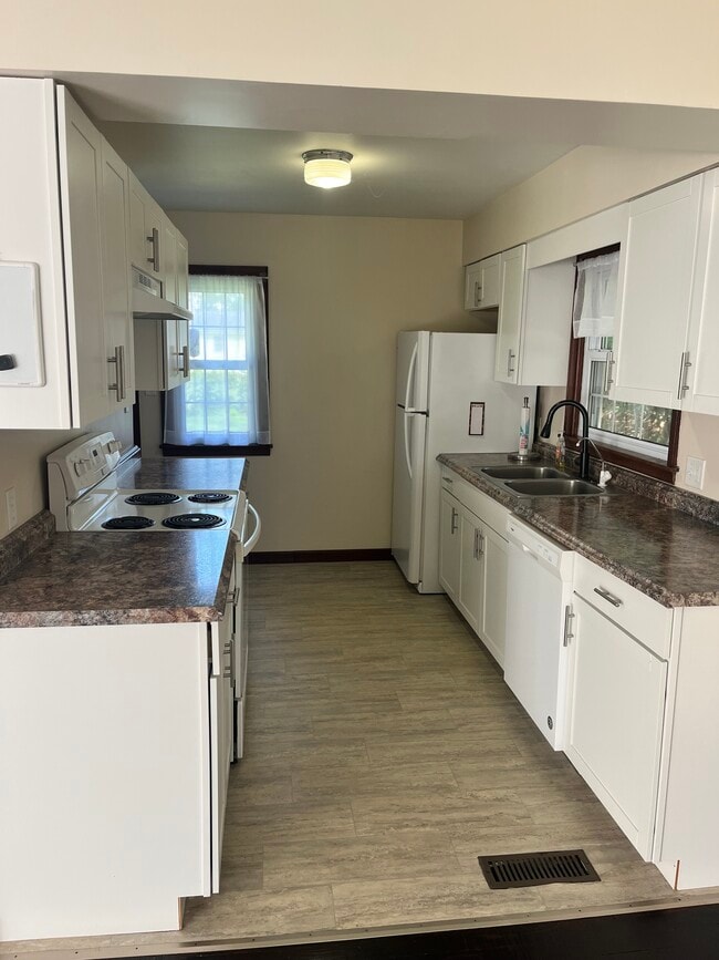 property at 1120 Worthmore Ave