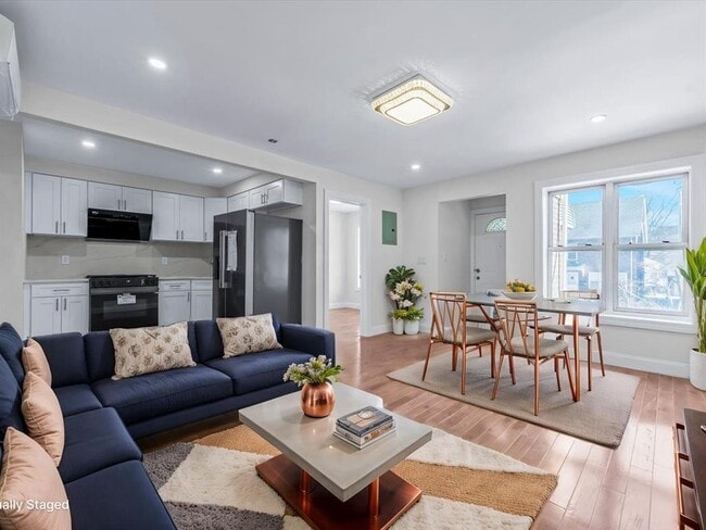 4510 165th St, Unit 1