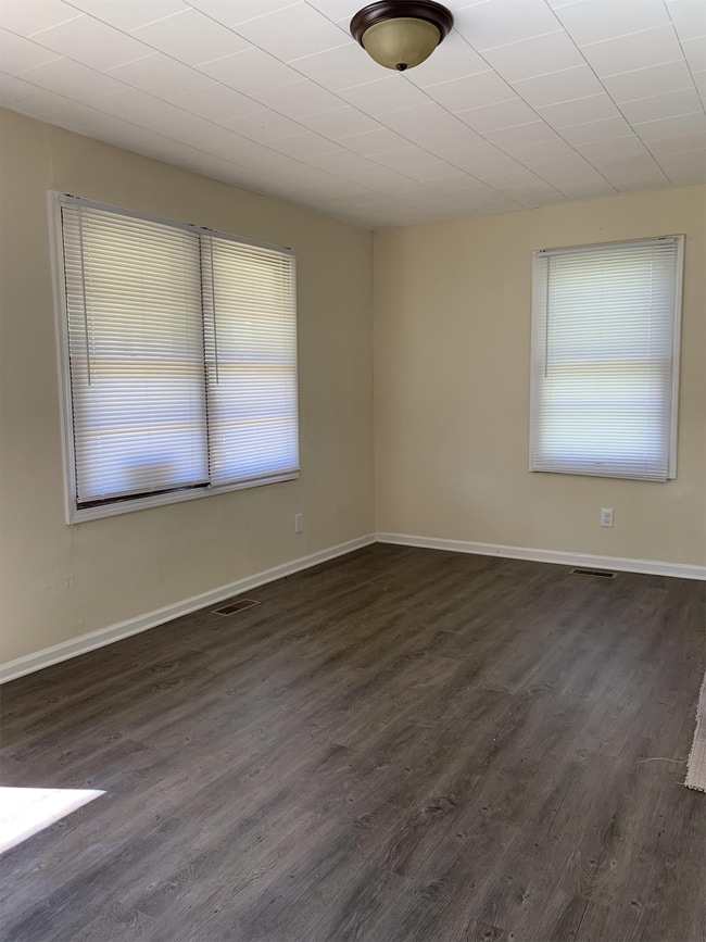 property at 2001 Kersey St
