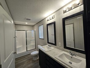 363 Brutus Dr in Lakeville, MN - Building Photo - Building Photo