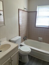 704 Hopkins St in Augusta, GA - Building Photo - Building Photo