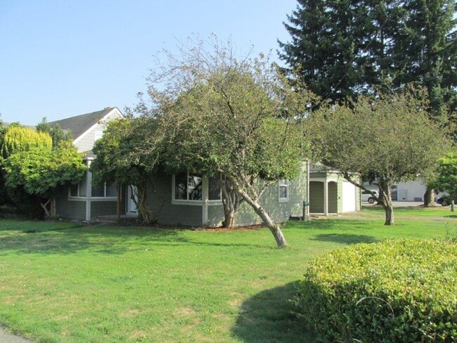 701 Talcott St in Sedro Woolley, WA - Building Photo - Building Photo