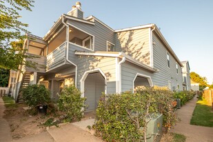 2421 E 87th St in Tulsa, OK - Building Photo